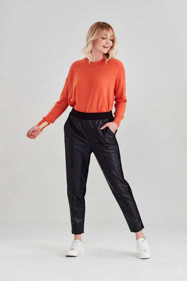 Avril Jogger - Black - Pant VERGE