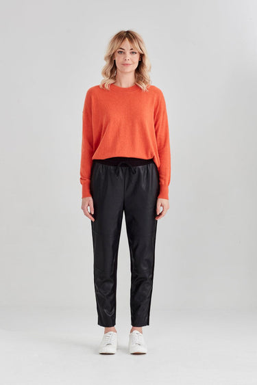 Avril Jogger - Black - Pant VERGE