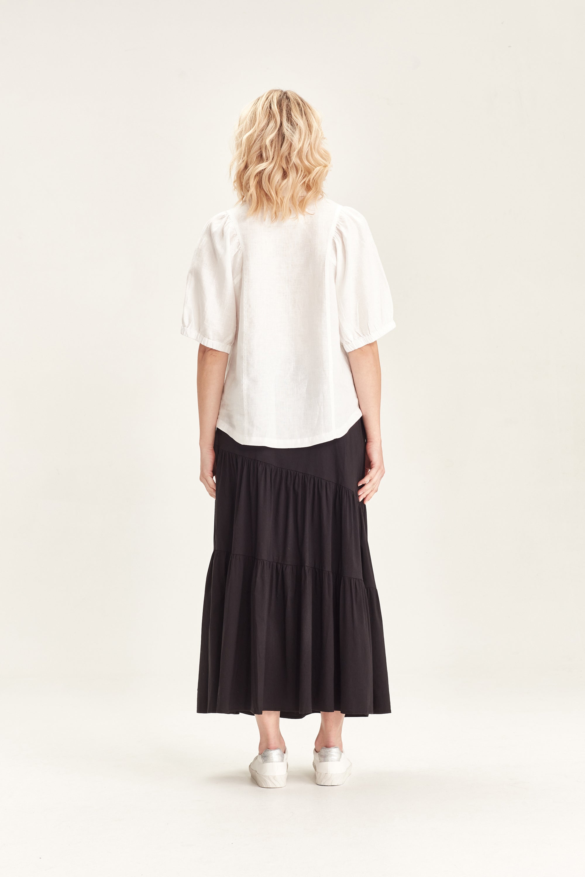 Acrobat Artful Skirt - Black - Skirt VERGE
