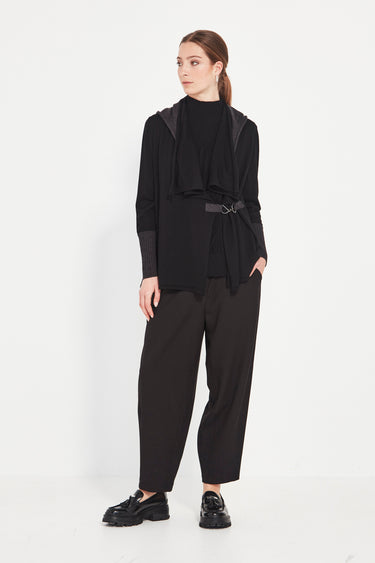 Interact Cardi - Black - Cardigan VERGE