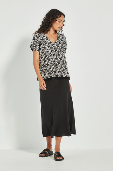 Isla Skirt - Black - Skirt VERGE