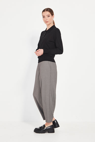 Valley Sweater - Black - Sweater VERGE