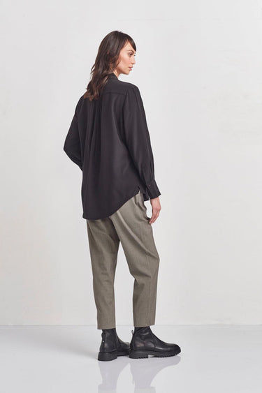 Lyla Shirt - Black (100% Silk) - Shirt VERGE